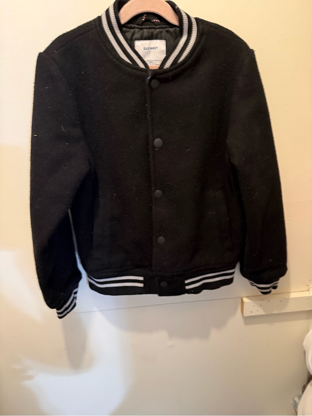 Old Navy Bomber Jacket  black and white (size 8)